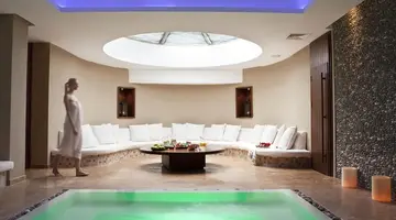 HILLSIDE BEACH CLUB