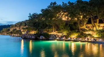 HILLSIDE BEACH CLUB