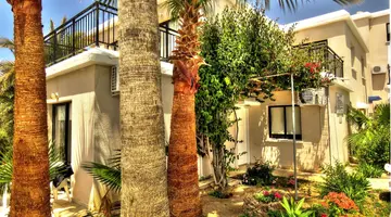 HILLTOP GARDENS