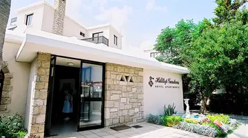 Hilltop Gardens