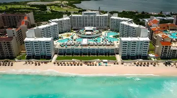 Hilton Cancun Mar Caribe All-Inclusive Resort