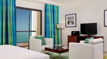 Hilton Dubai The Walk