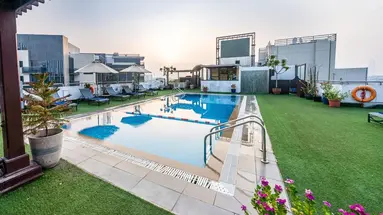 Hilton Garden Inn Dubai Jumeirah