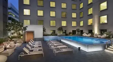 Hilton Garden Inn Dubai, Mall Avenue (former Hilton Garden Inn Hotel Mall of Emirates)