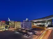 Hilton Garden Inn Dubai, Mall Avenue (former Hilton Garden Inn Hotel Mall of Emirates)