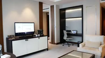 HILTON ISTANBUL BOMONTI HOTEL & CONFERENCE CENTER