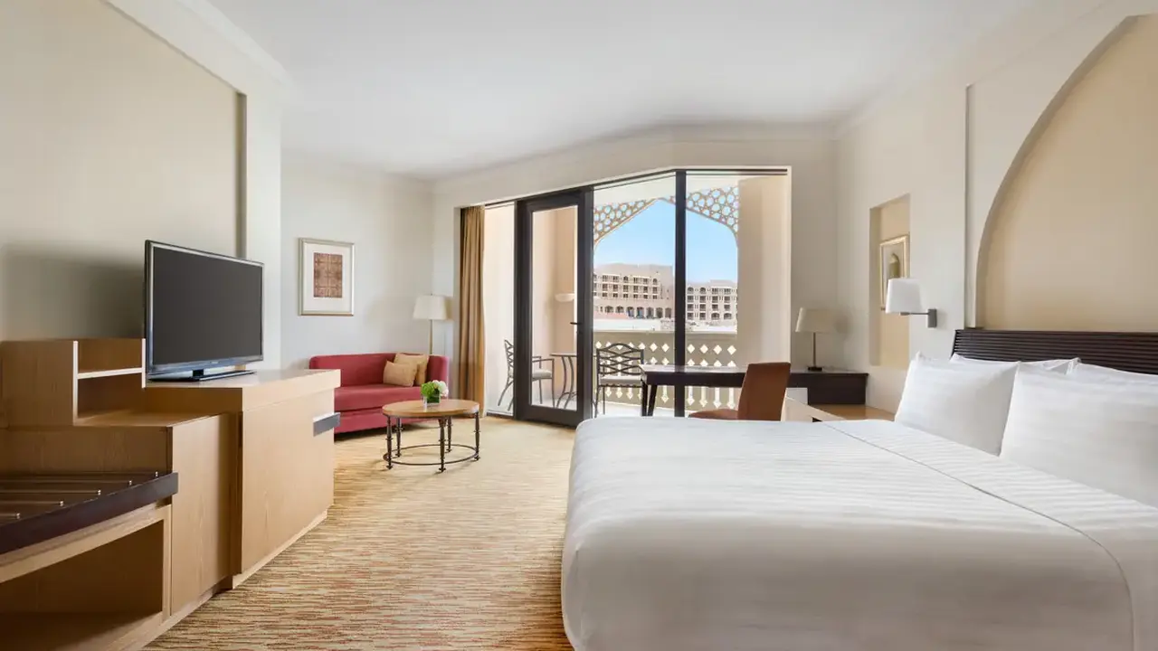 Hilton Muscat Al Bandar