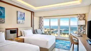 Hilton Plaza