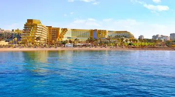 Hilton Plaza