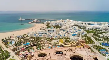 Hilton Salwa Beach Resort & Villas