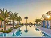 Hilton Salwa Beach Resort & Villas