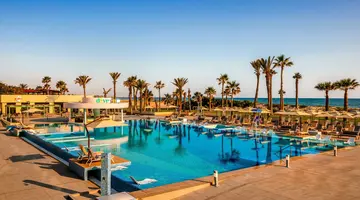 Hilton Skanes Beach Resort