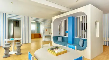 Hilton Skanes Beach Resort