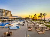 Hilton Skanes Beach Resort