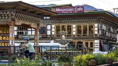 Himalajskie Tajemnice: Nepal i Bhutan