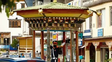 Himalajskie Tajemnice: Nepal i Bhutan
