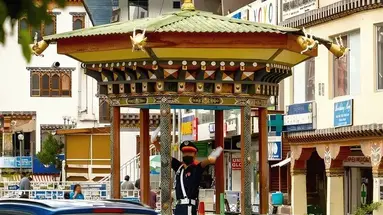 Himalajskie Tajemnice: Nepal i Bhutan