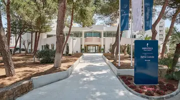 Hipotels Bahía Grande Aparthotel