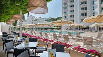 Hipotels Bahía Grande Aparthotel