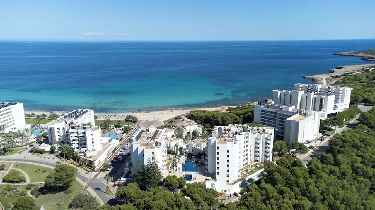 Hipotels Bahía Grande Aparthotel