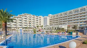 Hipotels Coma Gran Aparthotel