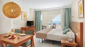 Hipotels Coma Gran Aparthotel