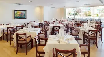 Hipotels Coma Gran Aparthotel