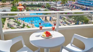 Hipotels Coma Gran Aparthotel