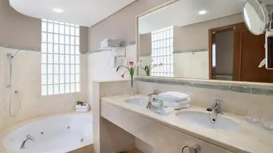 Hipotels Natura Palace & Spa (Adults Only)