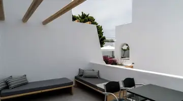 Hippocampus Hotel