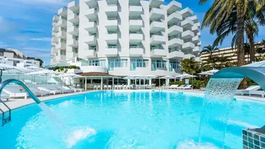 HL Hotel Rondo