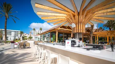 HL MIRAFLOR SUITES HOTEL