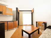 HL MIRAFLOR SUITES HOTEL