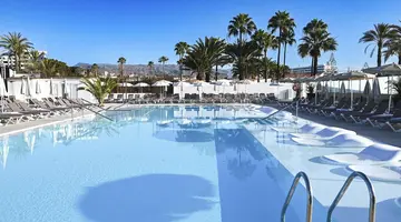 HL Miraflor Suites