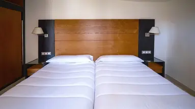 HL Miraflor Suites