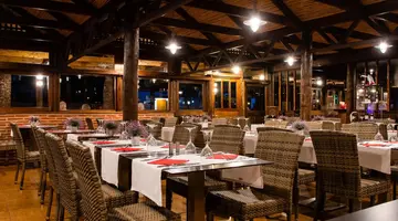 HL Miraflor Suites