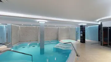 HL Suite Nardos Hotel