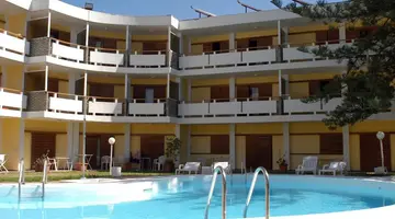 HL Suite Nardos Hotel