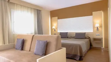 HL Suite Nardos Hotel