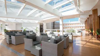 HL Suite Nardos Hotel