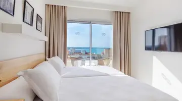 HM ALMA BEACH (ADULTS ONLY 18+)