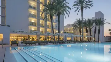 HM AYRON PARK (ADULTS ONLY 18+)