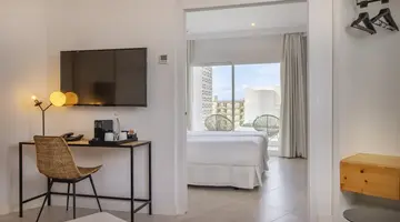 HM AYRON PARK (ADULTS ONLY 18+)
