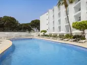 HM Isabela – Adults Only