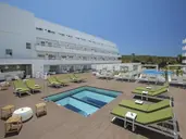 HM Martinique