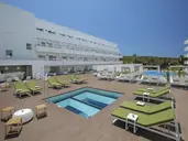 HM Martinique