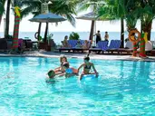 Hoang Ngoc Beach Resort (Oriental Pearl Hoang Ngoc)