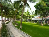 Hoang Ngoc Beach Resort (Oriental Pearl Hoang Ngoc)