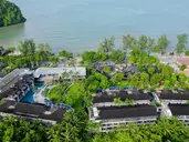 Holiday Ao Nang Beach Resort Krabi