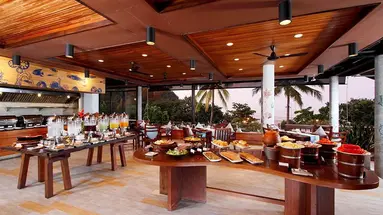 Holiday Ao Nang Beach Resort Krabi